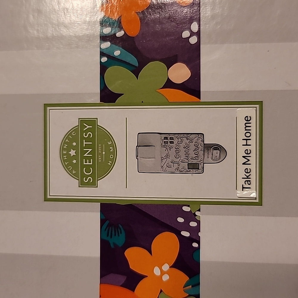 Scentsy Take me home Wall Warmer
